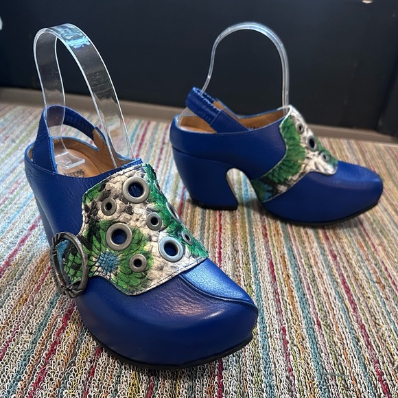 Fluevog LIKE NEW Prepare Buzz blue/green python platform clog - 6.5 (fits 6) - Picture 6 of 16